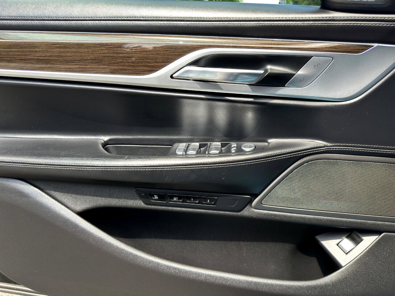 Used 2021 BMW 740i xDrive 740i xDrive Sedan w/ Luxury Rear Seating Package image 12