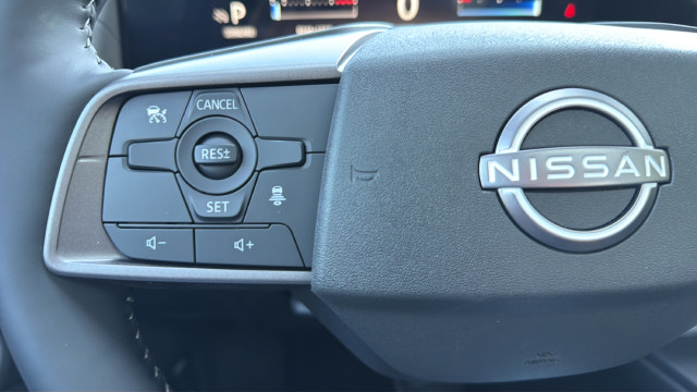 New 2027 Nissan Sentra SV w/ SV Convenience Package FWD image 23