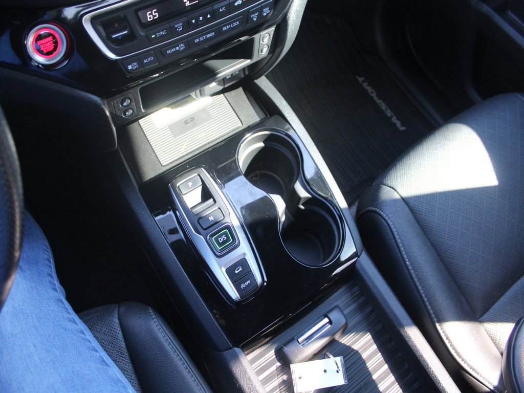Used 2022 Honda Passport Elite image 17