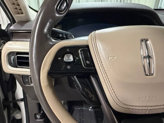Used 2020 Lincoln Aviator Reserve w/ Equipment Group 202A AWD/4WD image 17