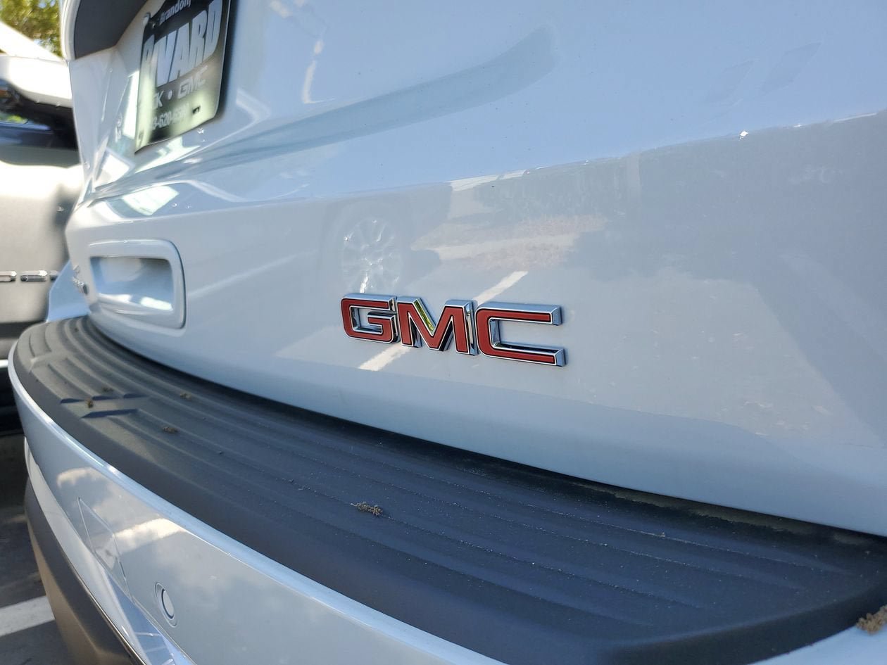 New 2026 GMC Yukon XL Denali w/ Sun & Power Step Package AWD/4WD image 7