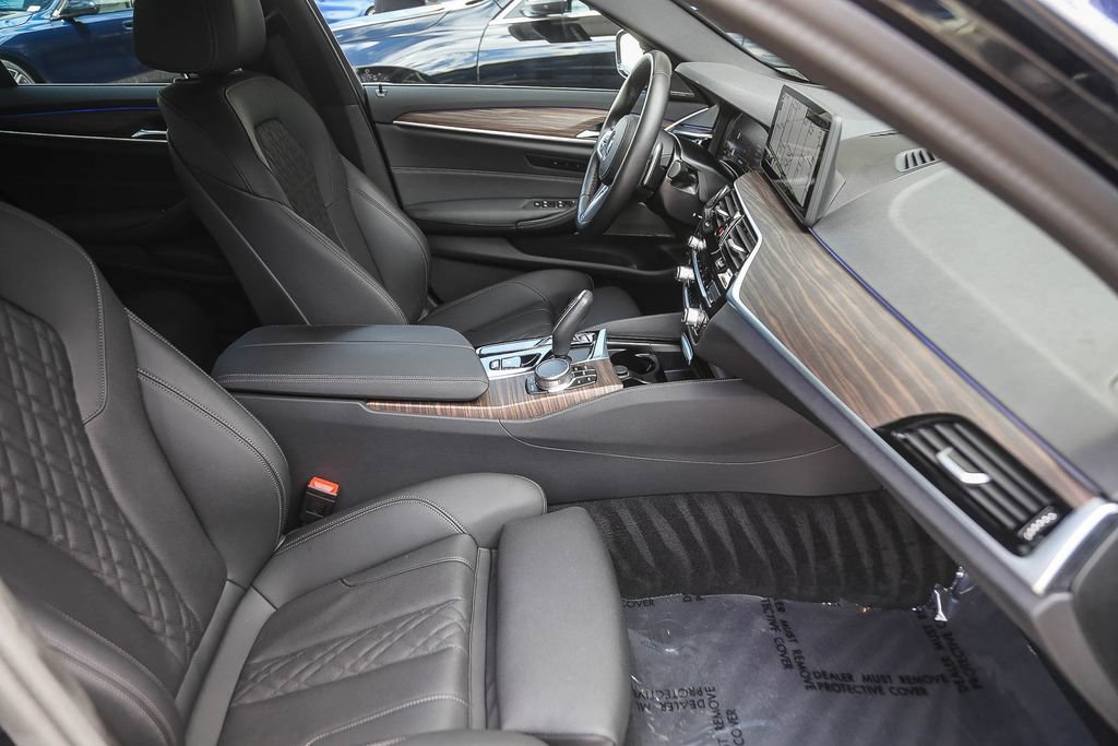 Certified 2023 BMW 540i w/ M Sport Package RWD image 13