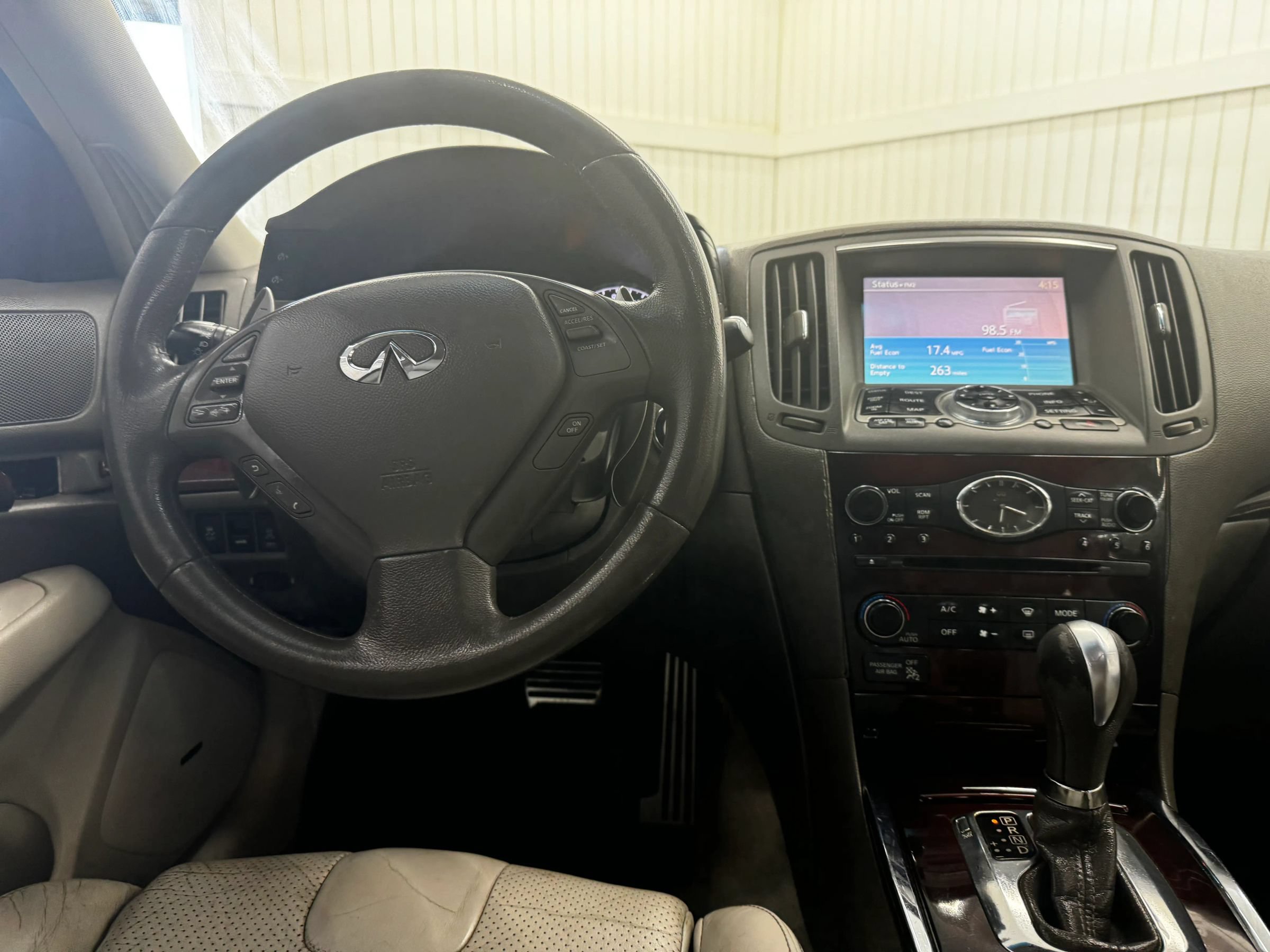 Used 2011 INFINITI G37 x Sedan w/ Premium Pkg AWD/4WD image 13