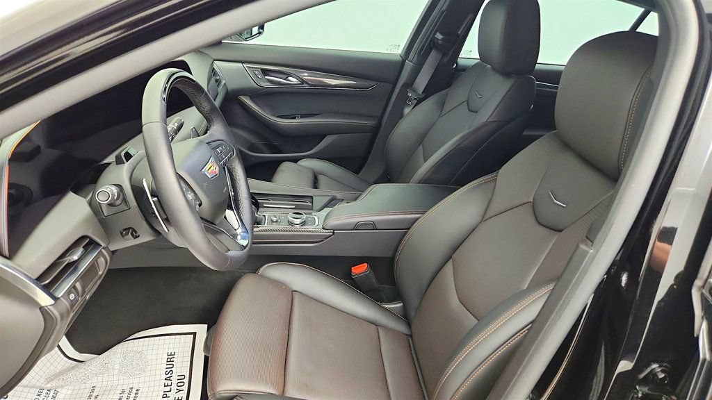 Used 2025 Cadillac CT5 Sport w/ Technology Package AWD/4WD image 13