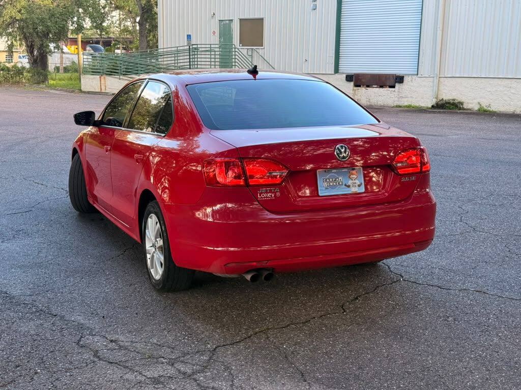 Used 2012 Volkswagen Jetta SE FWD image 7
