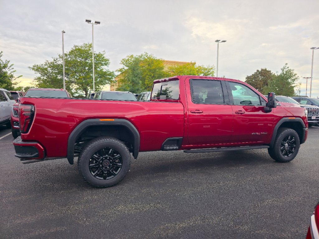 New 2026 GMC Sierra 2500 AT4 w/ AT4 Premium Plus Package AWD/4WD image 9