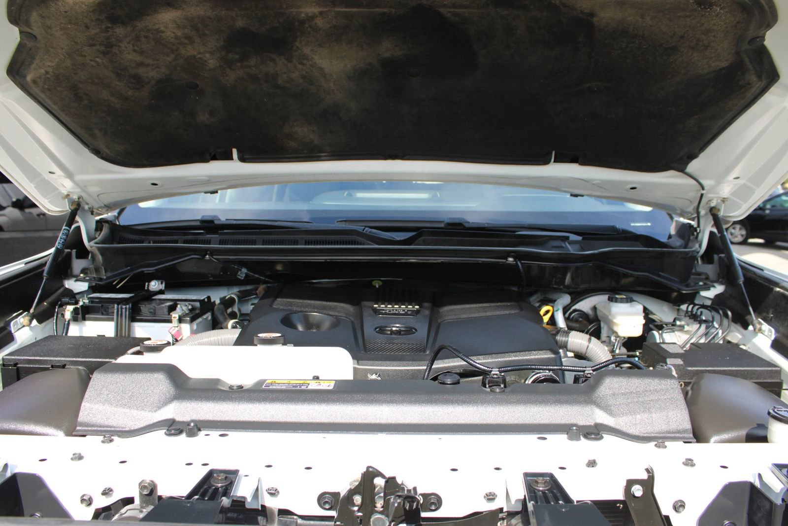 Used 2023 Toyota Tundra SR5 AWD/4WD image 40