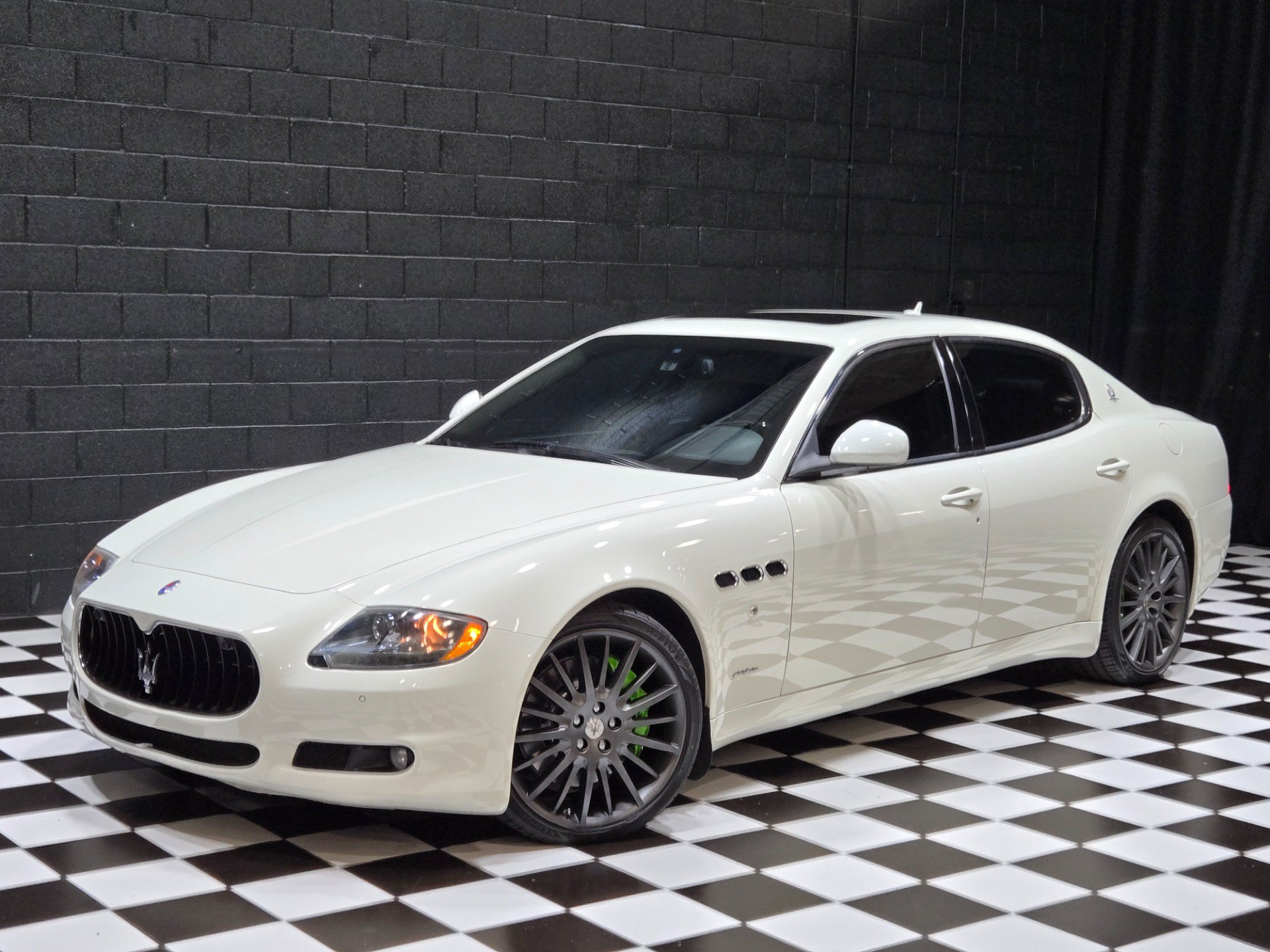 Used 2012 Maserati Quattroporte S RWD image 90