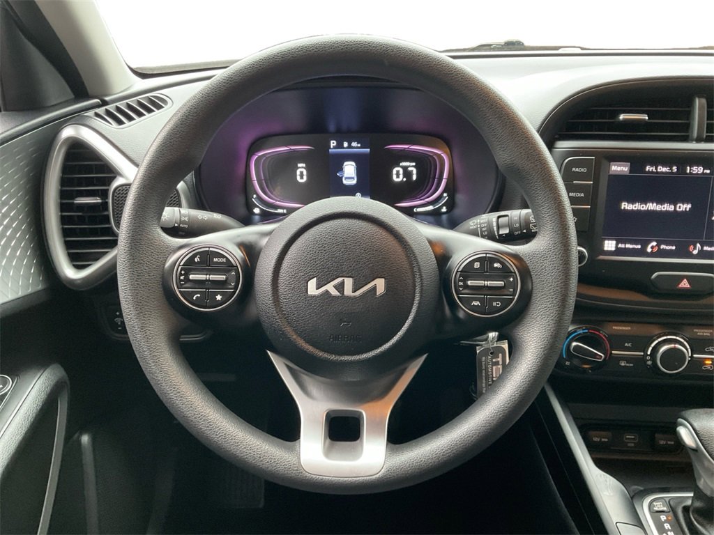 Used 2024 Kia Soul LX w/ Option Group 015 image 17