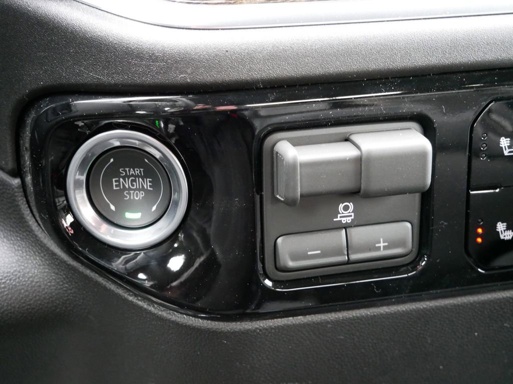 New 2026 GMC Sierra 2500 SLE w/ SLE Value Package; image 14