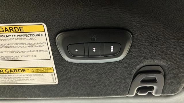 Used 2022 Jeep Wrangler Unlimited Sahara w/ Cold Weather Group image 34