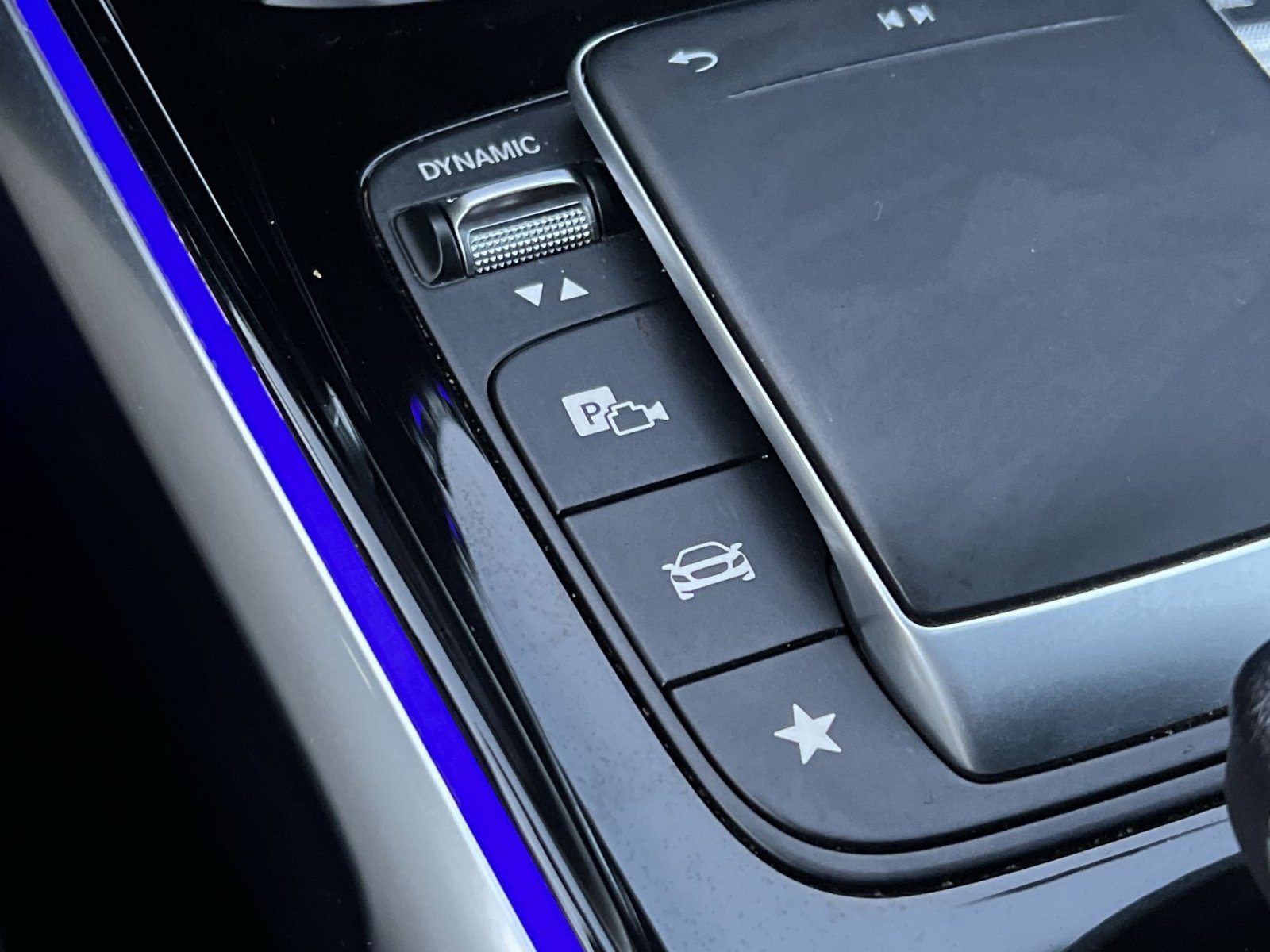 Certified 2021 Mercedes-Benz GLB 250 image 31