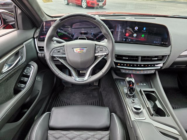 Used 2026 Cadillac CT5 V w/ Technology Package AWD/4WD image 12