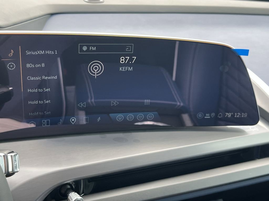 New 2026 Cadillac Vistiq Premium Luxury image 5