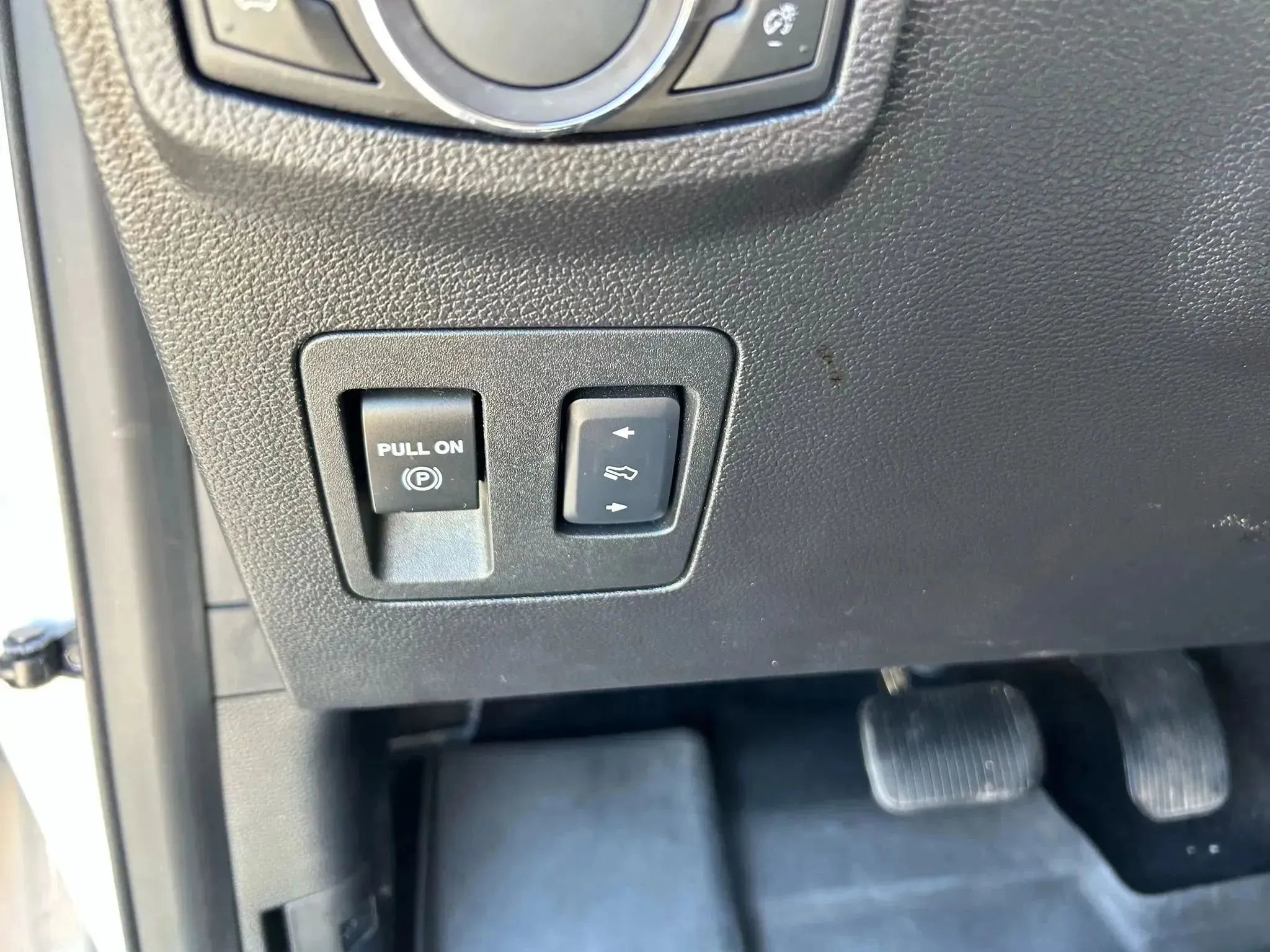 Used 2018 Ford F150 Lariat RWD image 14