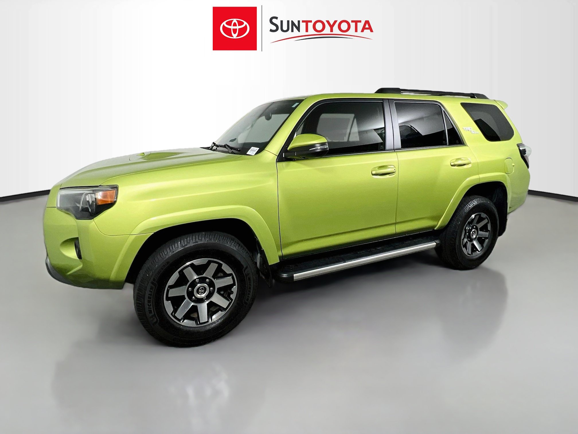 Used 2023 Toyota 4Runner TRD Off-Road Premium w/ Moonroof Package AWD/4WD image 9
