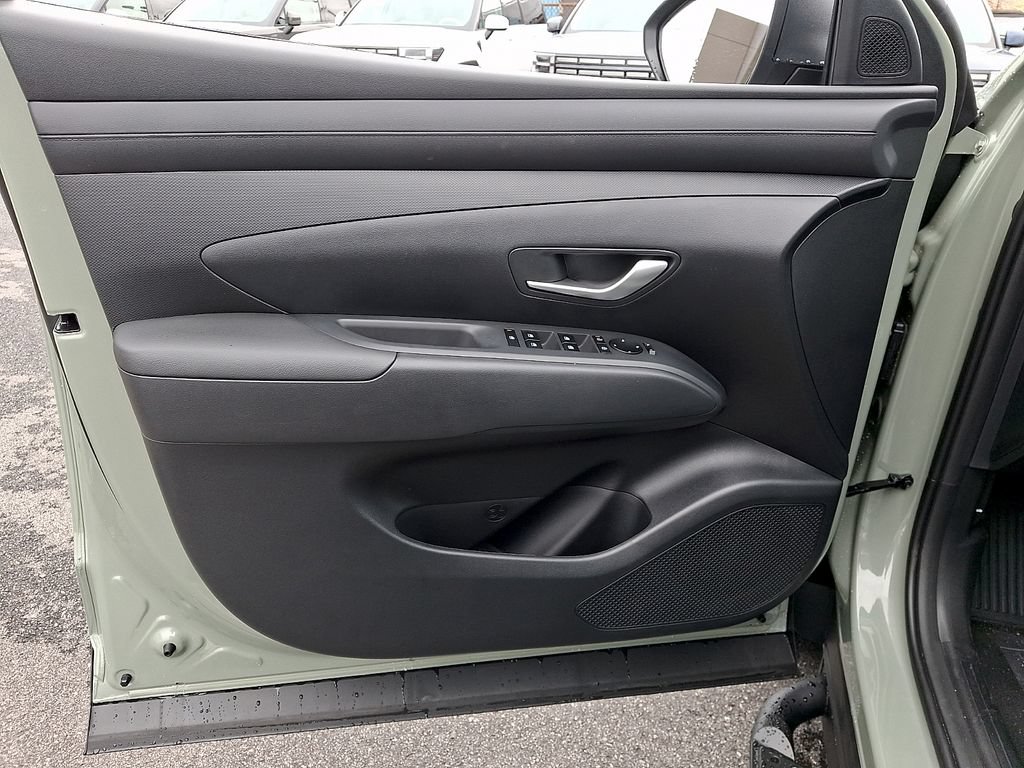 New 2026 Hyundai Santa Cruz SEL FWD image 8