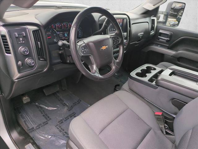 Used 2019 Chevrolet Silverado 2500 LT w/ LT Convenience Package AWD/4WD image 10