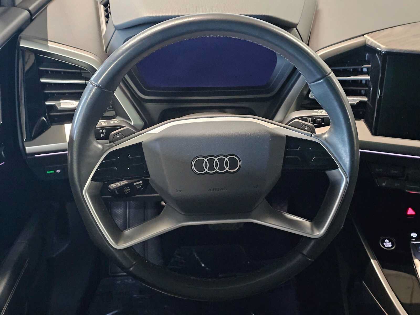 Used 2023 Audi Q4 e-tron Prestige w/ 20" Wheel Package AWD/4WD image 21