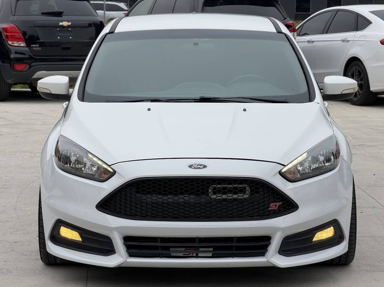 Used 2016 Ford Focus ST FWD image 2