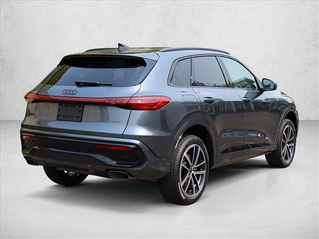 Used 2026 Audi Q5 Premium Plus AWD/4WD image 6
