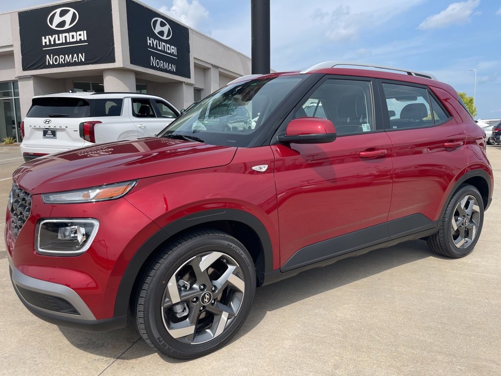 New 2025 Hyundai Venue Limited