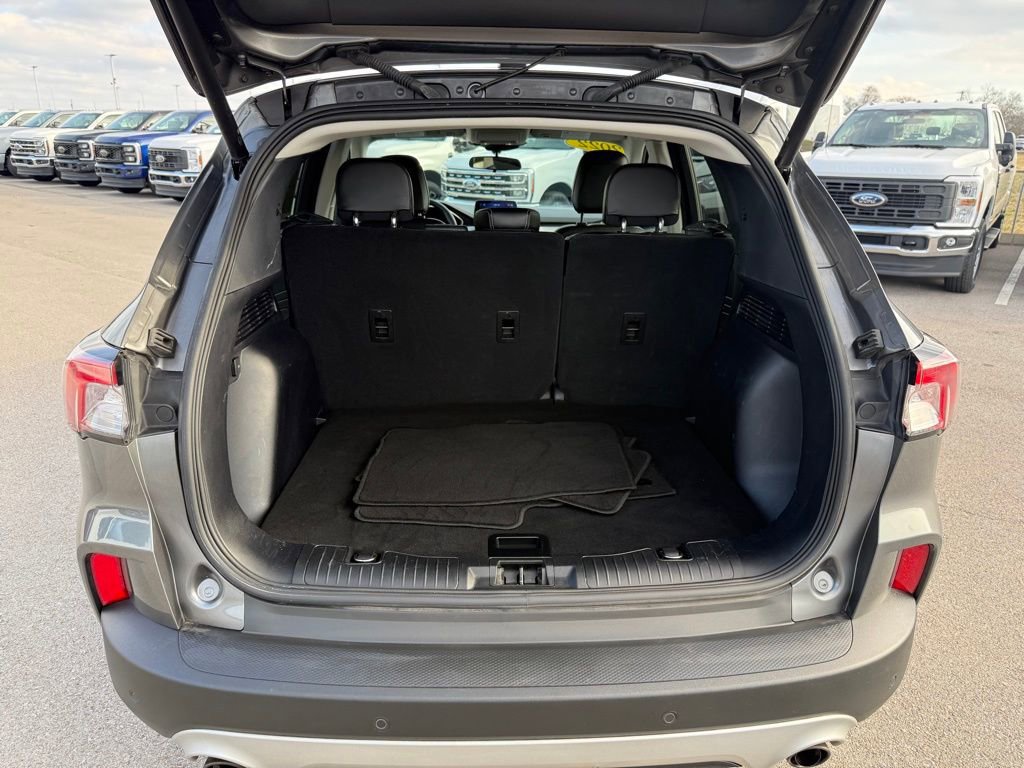 Used 2022 Ford Escape SEL w/ Technology Package image 36