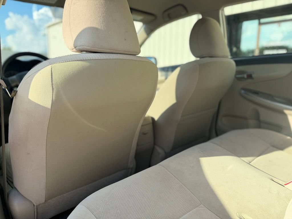 Used 2011 Toyota Corolla LE FWD image 20
