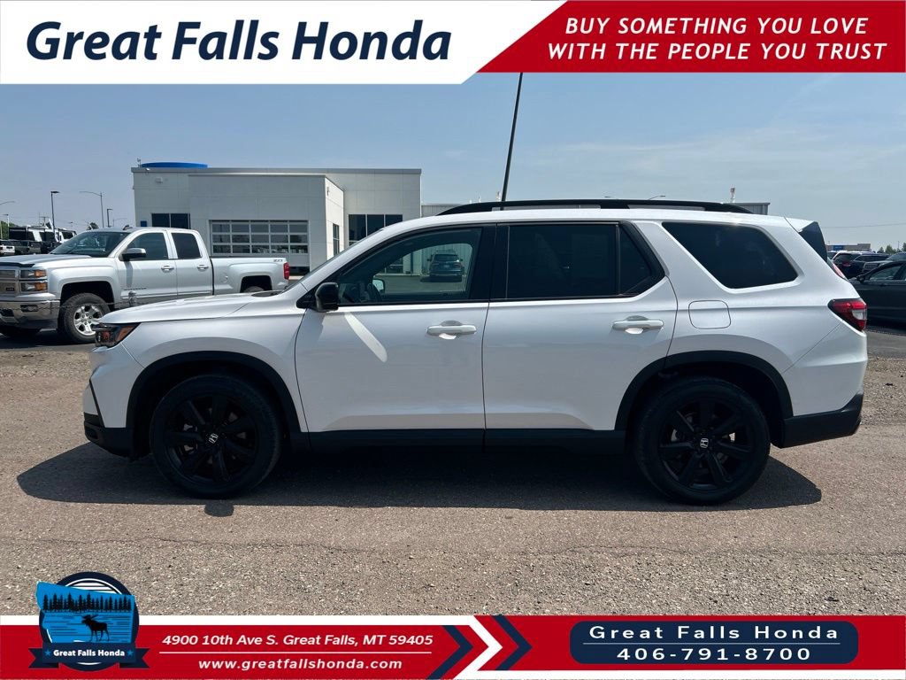 Used 2025 Honda Pilot Black Edition image 4