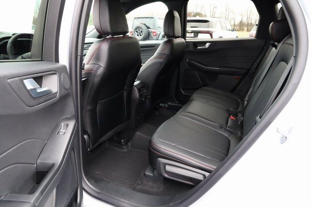 Used 2025 Ford Escape ST-Line Elite w/ Premium Technology Package image 20