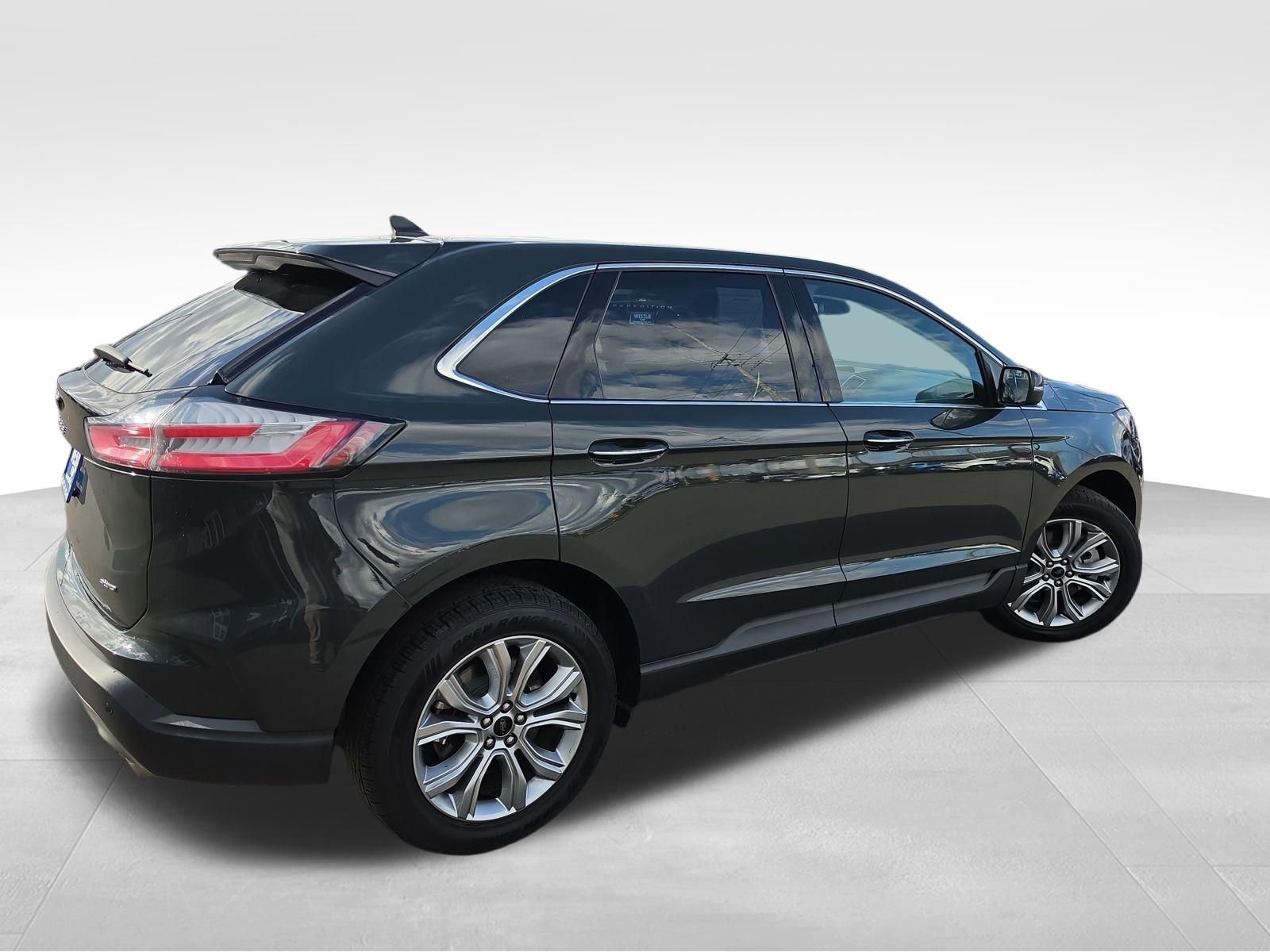 Used 2023 Ford Edge Titanium w/ Cargo Accessory Package image 6