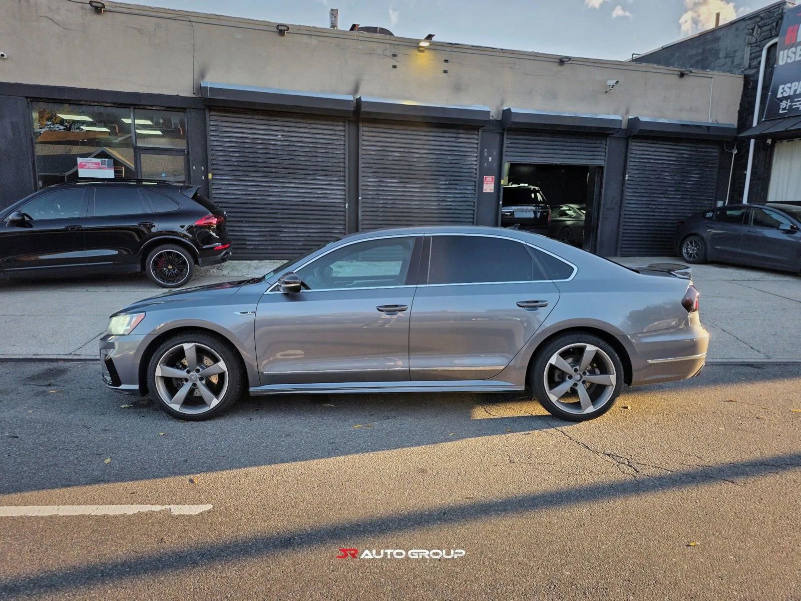 Used 2017 Volkswagen Passat 1.8T R-Line image 5