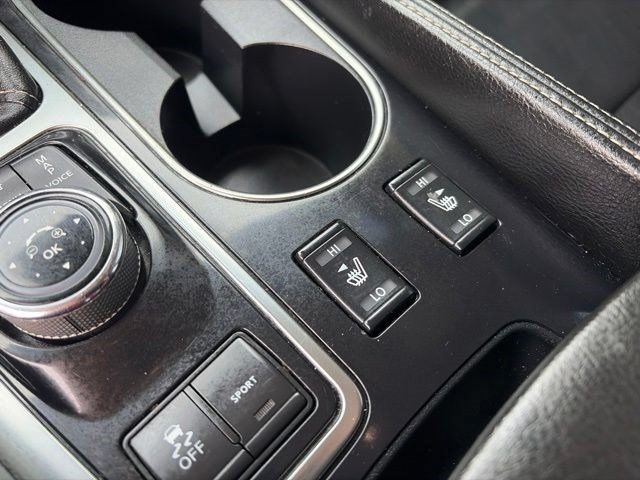 Used 2020 Nissan Maxima 3.5 SV w/ Floor Mat Group FWD image 25