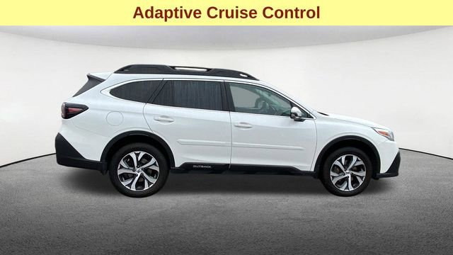 Certified 2022 Subaru Outback Limited image 9