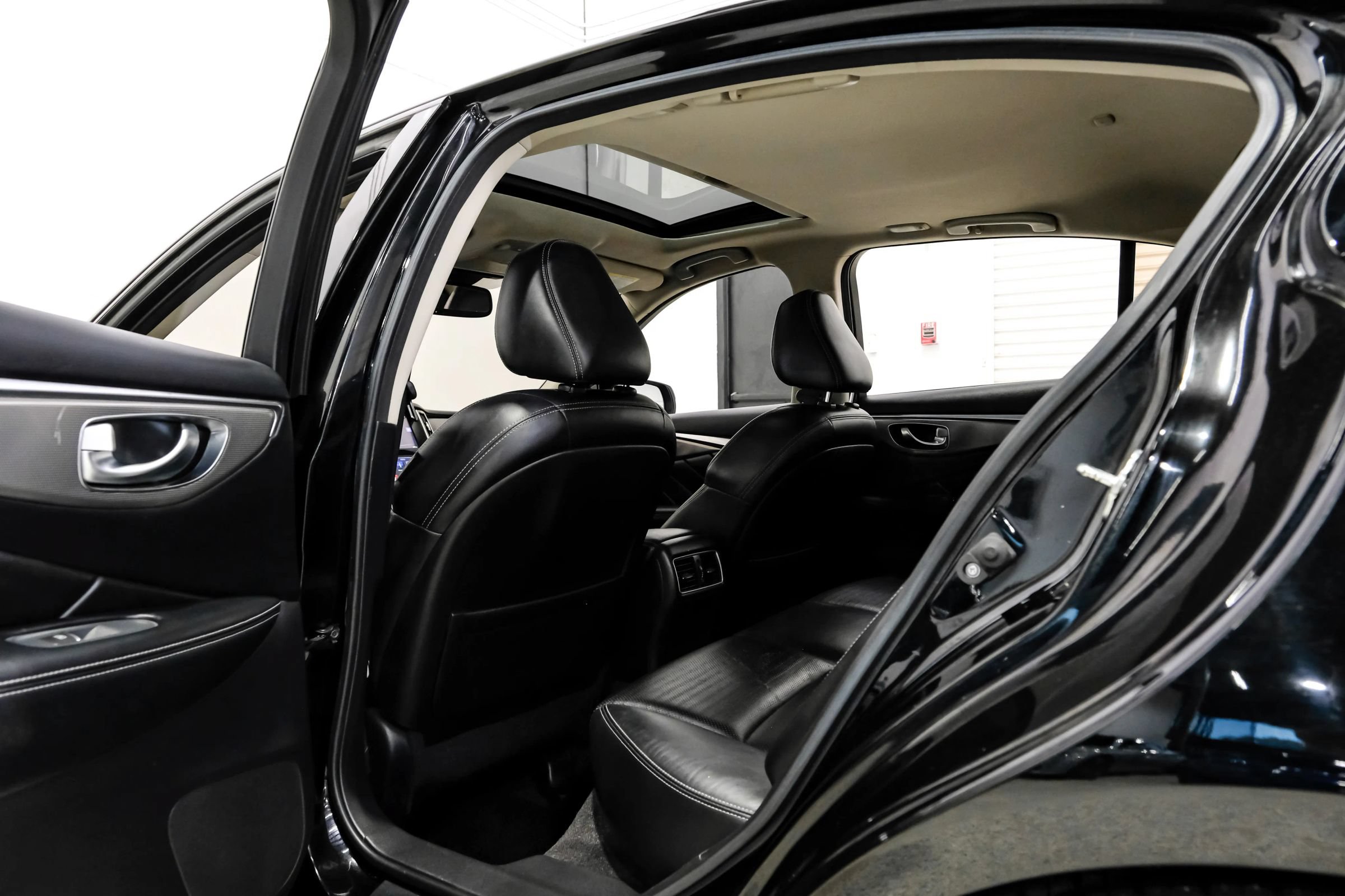 Used 2019 INFINITI Q50 Signature Edition RWD image 46
