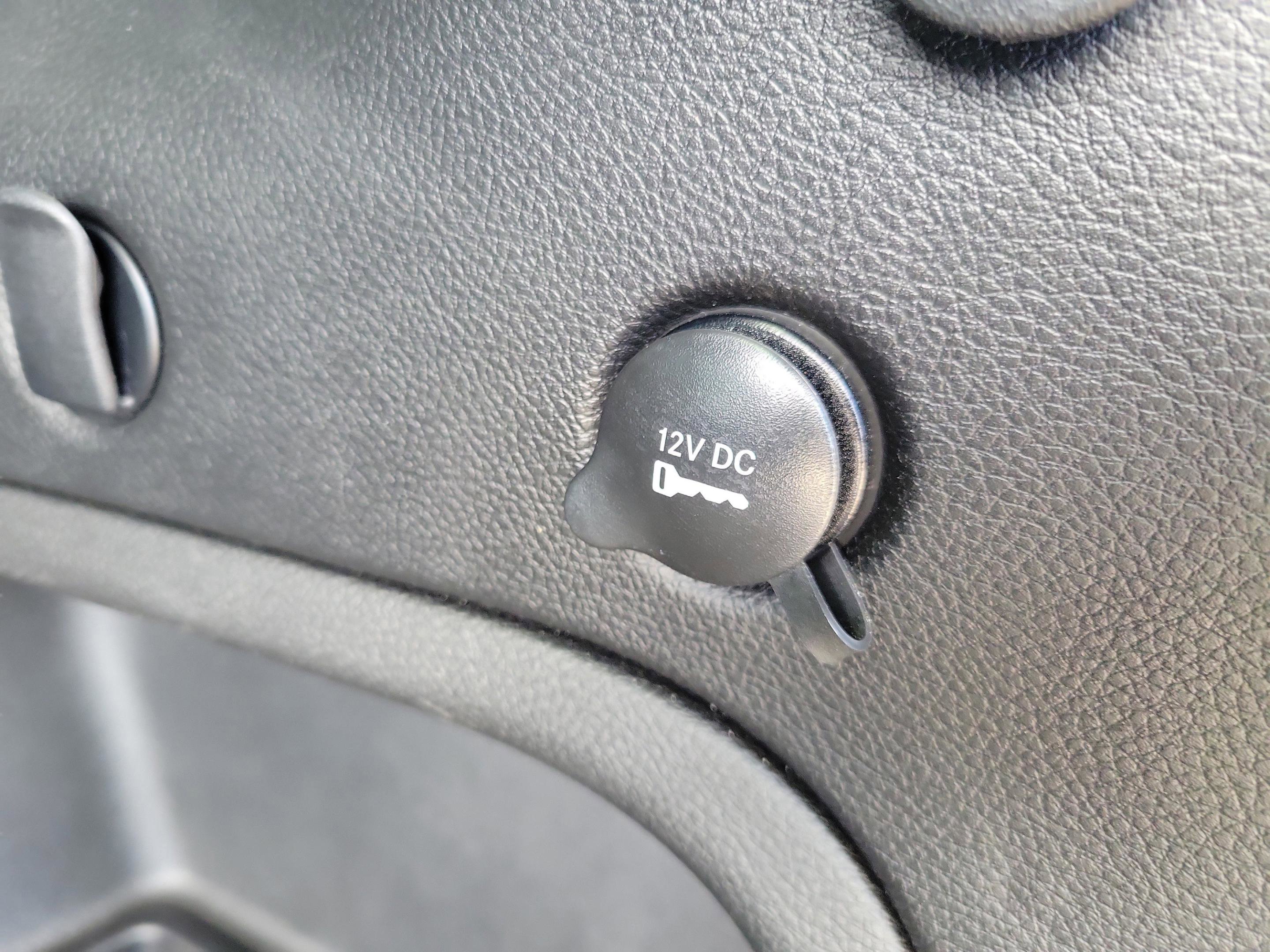 Used 2022 Jeep Grand Cherokee Limited w/ Trailer Tow Group IV image 8