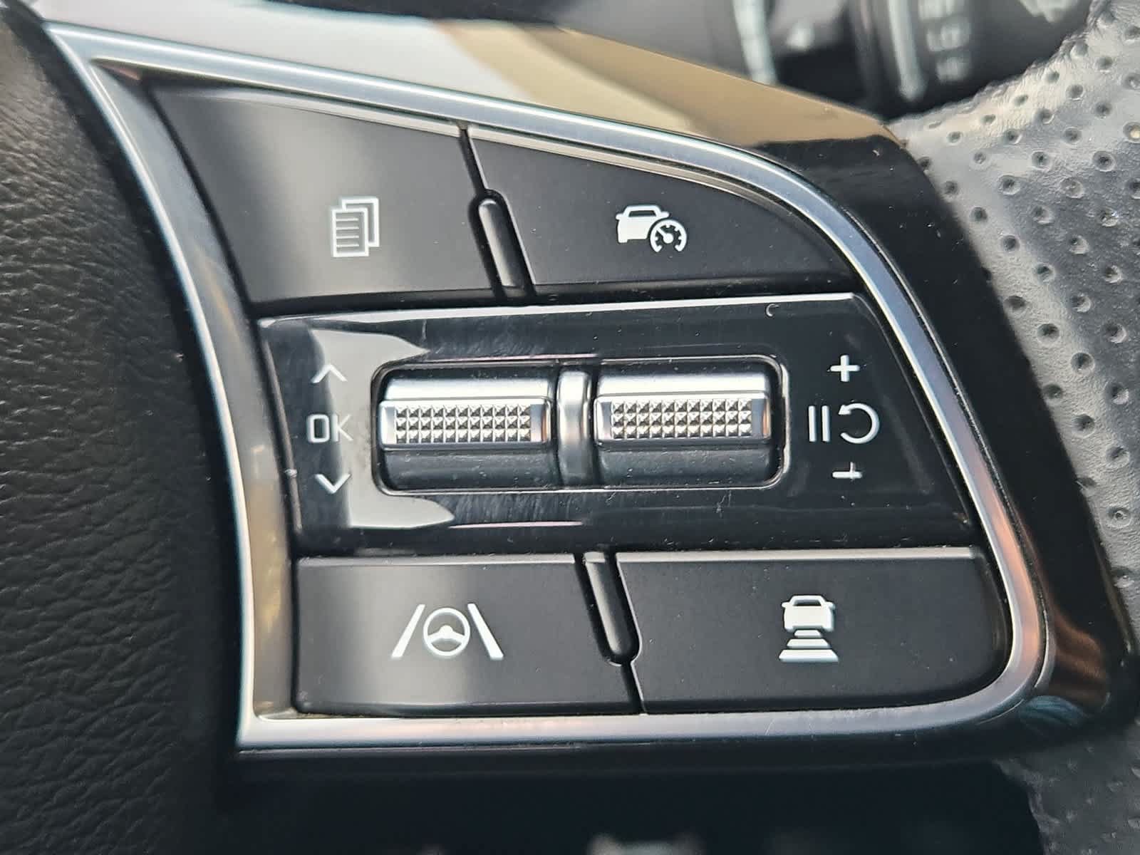 Used 2023 Kia Forte GT-Line w/ GT-Line Premium Package FWD image 25