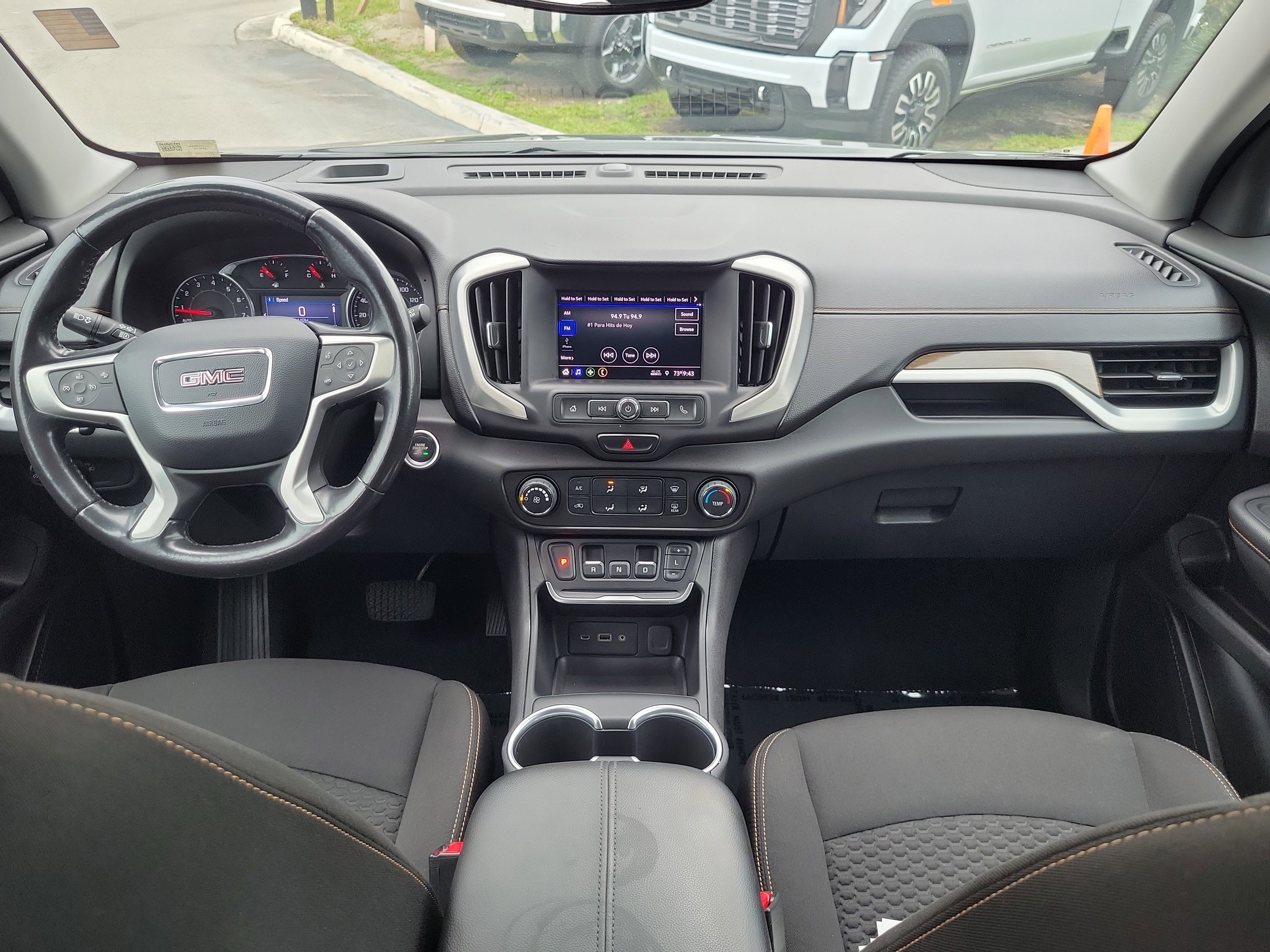 Used 2020 GMC Terrain SLE image 16