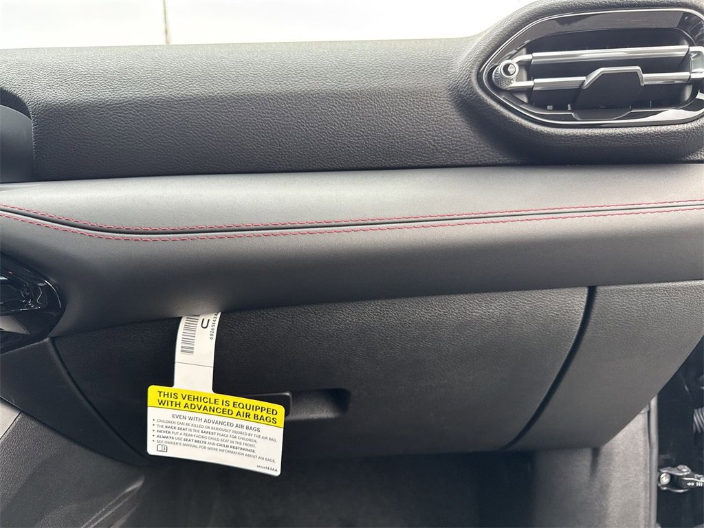 New 2025 Dodge Hornet R/T w/ R/T Blacktop Package image 32