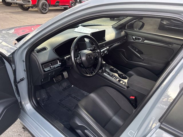 Used 2025 Honda Civic Sport image 10
