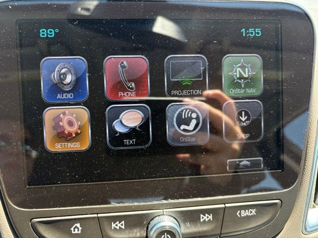 Used 2017 Chevrolet Malibu LT FWD image 6