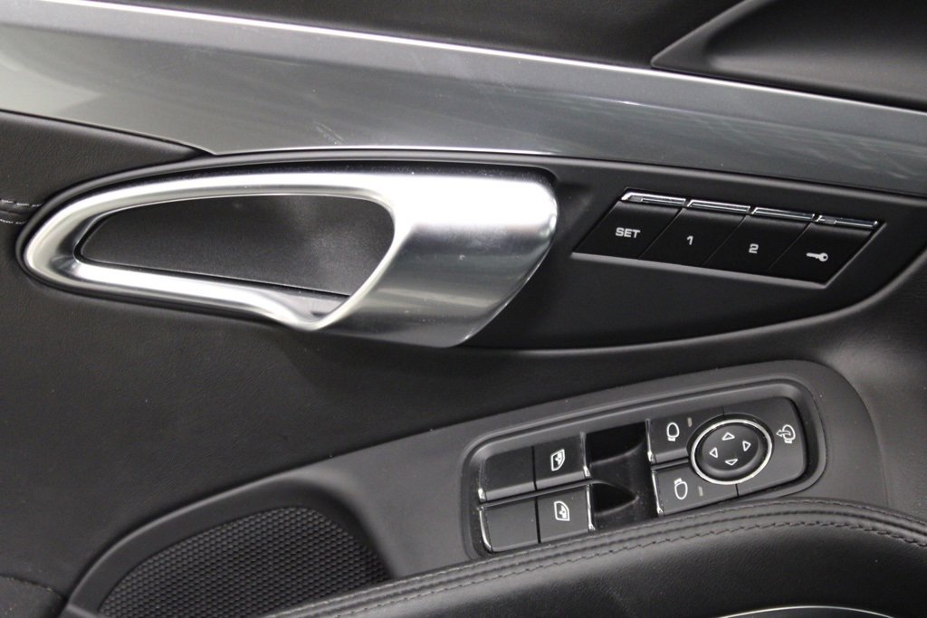 Certified 2021 Porsche 718 Cayman GTS image 20