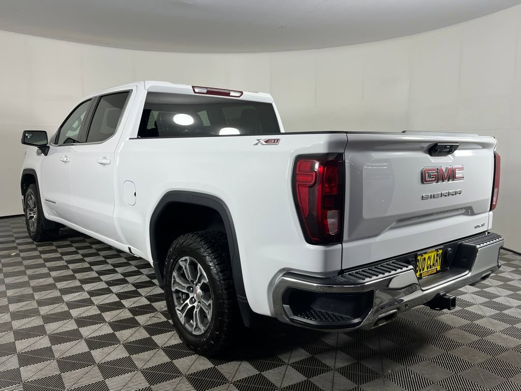 Used 2024 GMC Sierra 1500 SLE w/ X31 Off-Road Package image 8