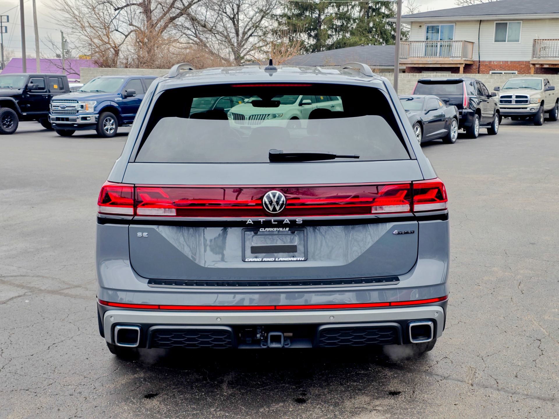 Used 2024 Volkswagen Atlas Peak Edition SE image 15