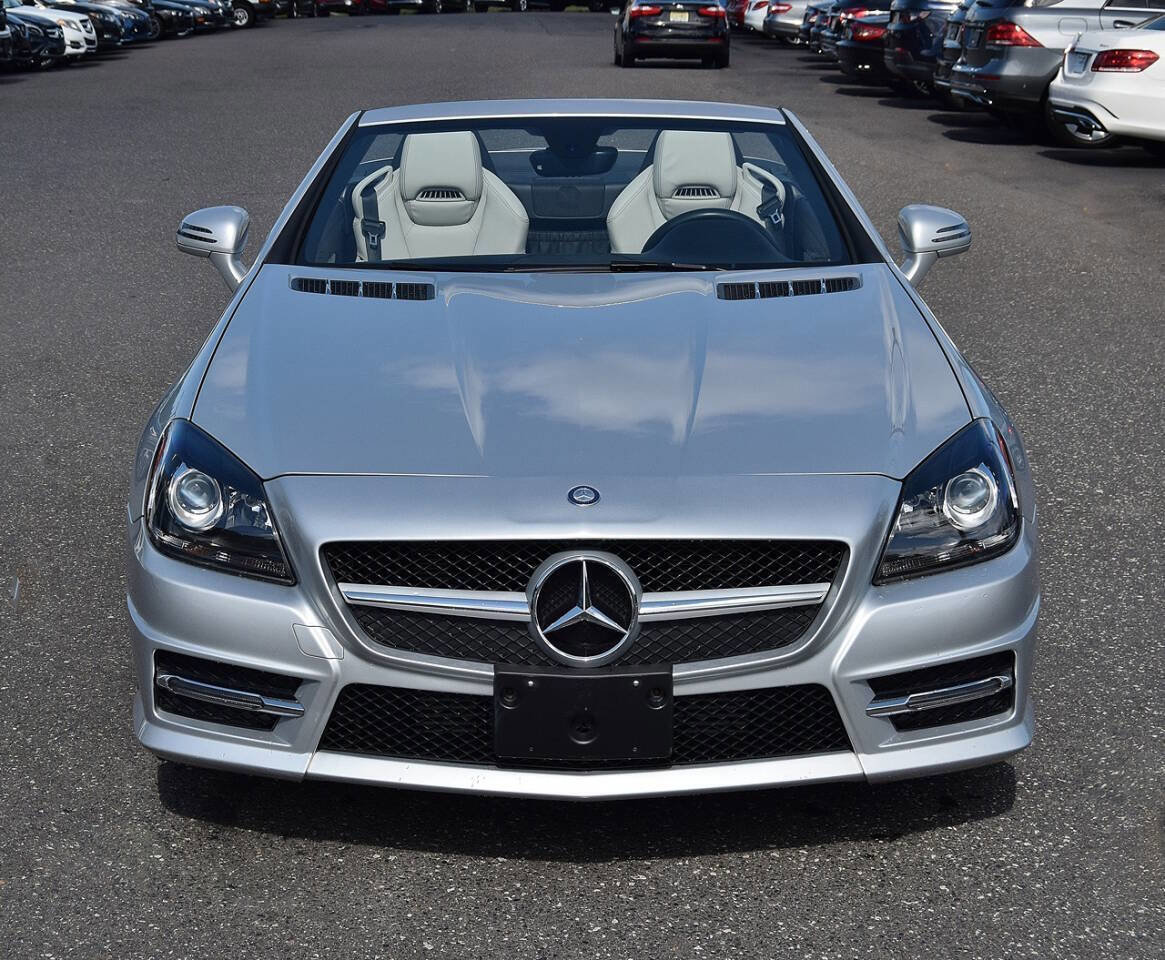 Used 2015 Mercedes-Benz SLK 250 w/ Premium Package image 47