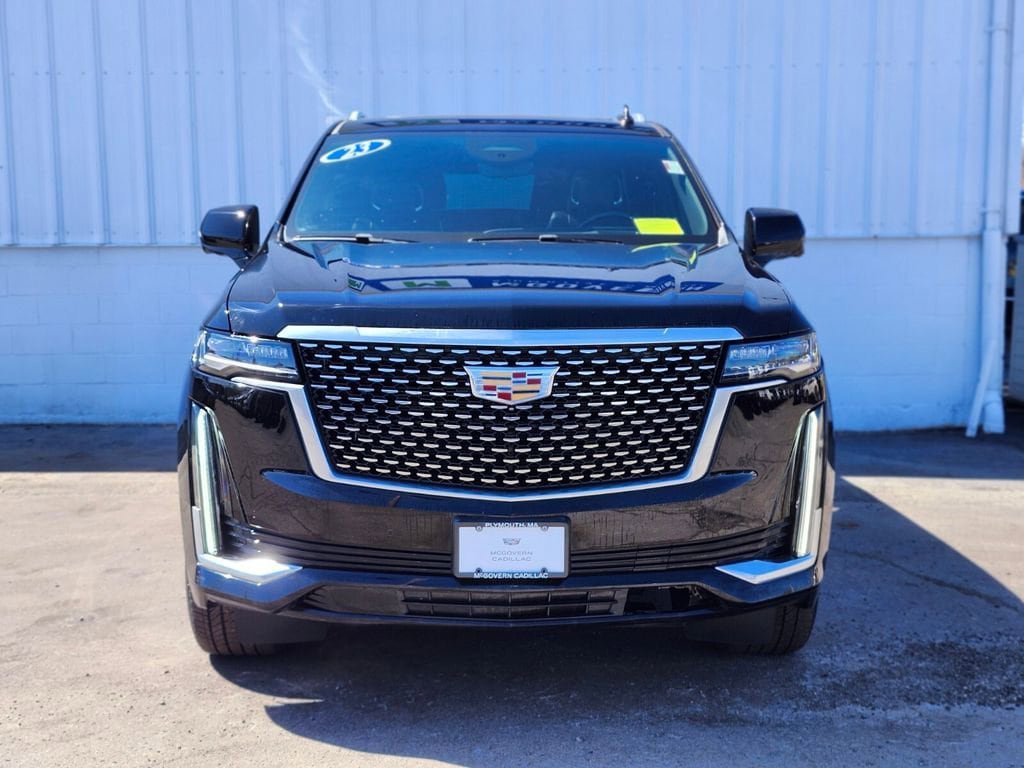 Used 2023 Cadillac Escalade Premium Luxury w/ LPO, Floor Liner Package AWD/4WD image 8