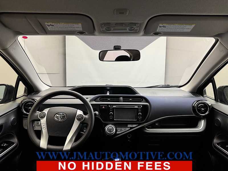 Used 2015 Toyota Prius C Two FWD image 11