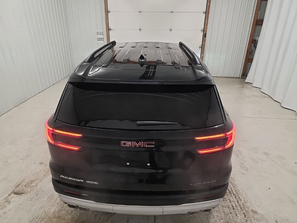 Used 2024 GMC Acadia Elevation AWD/4WD image 5