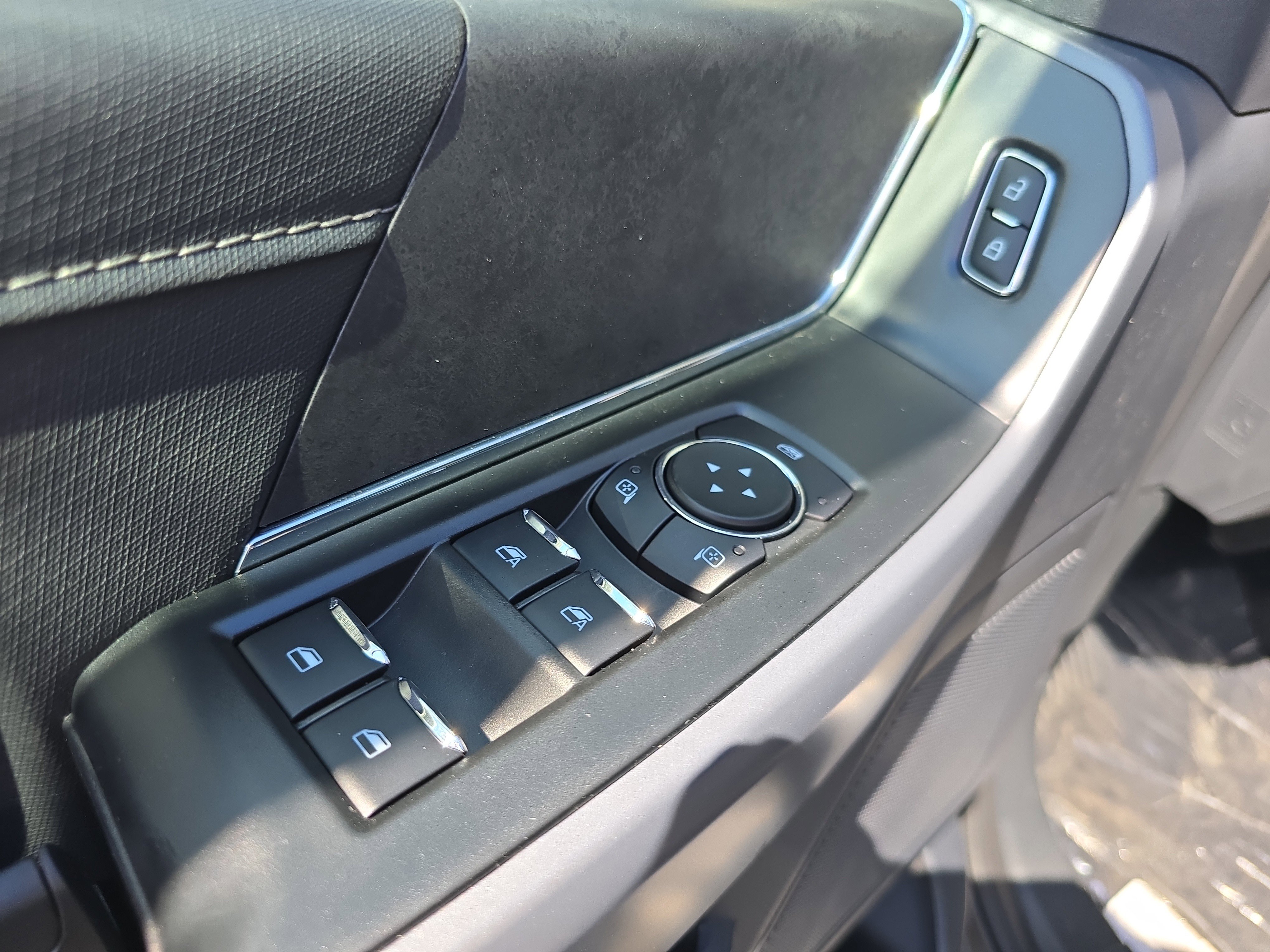 New 2025 Ford F150 XLT image 18