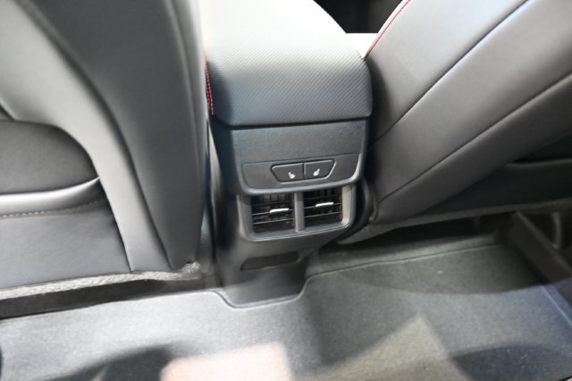 New 2027 Chevrolet Equinox RS w/ Convenience Package III AWD/4WD image 28